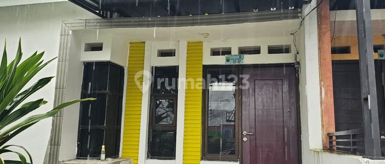 Cipanas Main Road Shop House, Cianjur, Ciberum 2 1