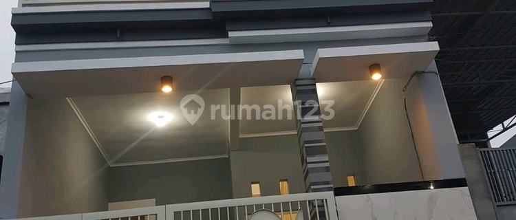 For Rent: Ready-to-Live House in Keputih 1