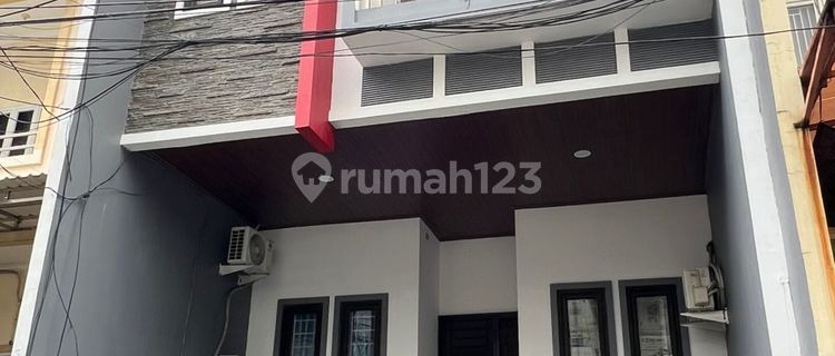 Kos House in Good Condition, Kelapa Gading, North Jakarta 1