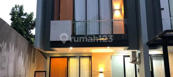 For Quick Sale Scandinavian Type House with Private Swimming Pool in Cempedak, Jagakarsa, South Jakarta 1