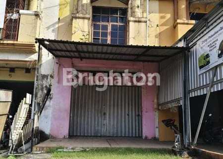 Ready-to-Use Shop House on Perintis Kemerdekaan Street 1