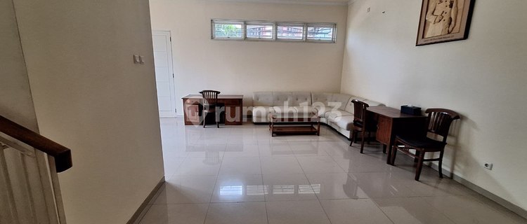 DISEWAKAN RUMAH GALAXY BUMI PERMAI ARAYA 2 - HOOK - SEMI FURNISHED 1