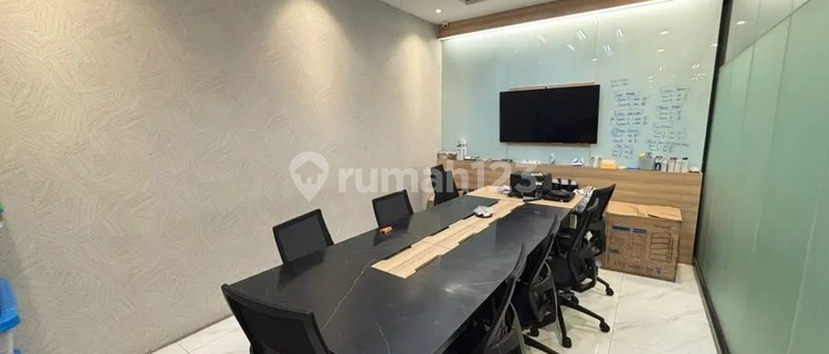 Disewakan Office Space Soho Capital Central Park Furnished 1