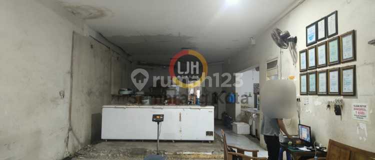 Gudang atau Kantor di Jalan Sri Kuncoro 1