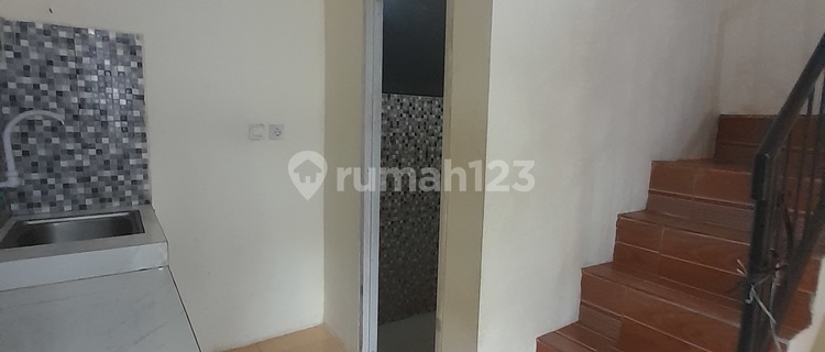 Rumah 2 Lantai Mininalis Dekat Area Perkantoran Kokas Bassura Sta Tebet Rumah 1
