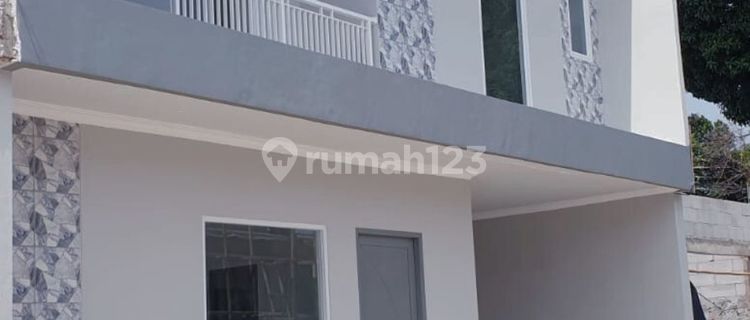 Dijual Murah Rumah 2 Lantai di Sekitar Graha Raya Bintaro, Tangerang Selatan. 1