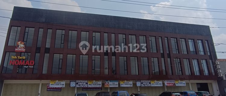 New Shophouse for Rent in Colomadu, Karanganyar, Solo Area 1