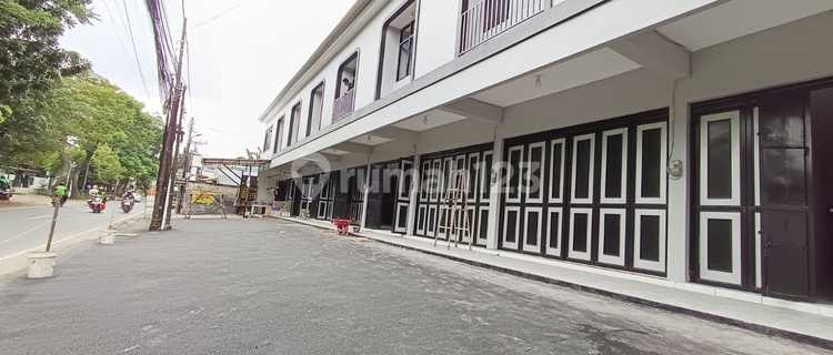 4 Units of Adjacent Ruko for Rent, Ready for Occupancy and Business in Jagakarsa, South Jakarta. 1