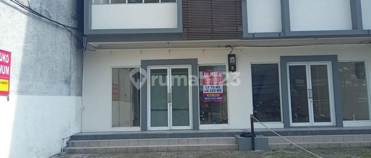 3-Storey Shop House Gateway Ahmad Yani Cicadas Easy Access 1