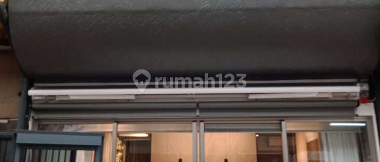 Shop House for Sale at Istana Building Comodities Centre Bandung 1