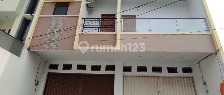 For Rent: City Park Shop House, West Jakarta 1