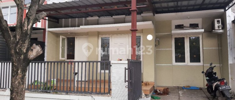 Disewakan Rumah 1 Lantai di Kemang Pratama 5 Bekasi 1