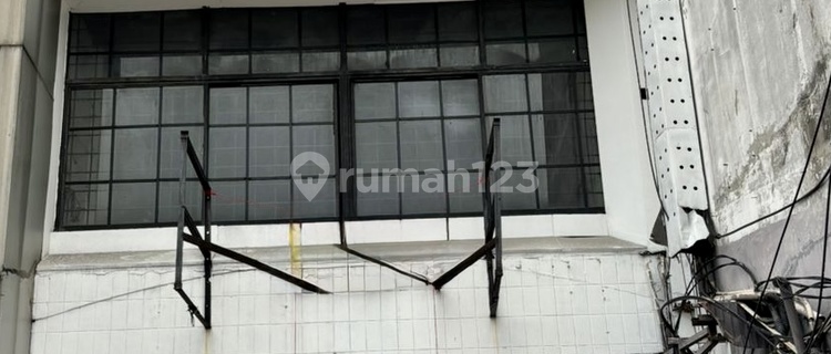 Ready-to-Use Shop House 1