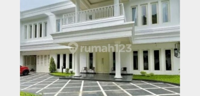 Disewakan Rumah Mewah di Menteng Jakarta Pusat 1