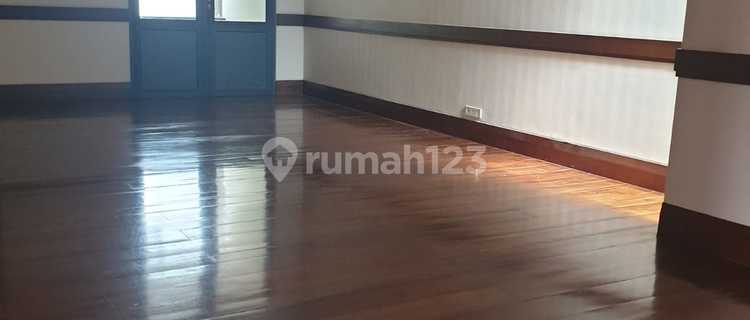 Disewakan Rumah Menteng Residence Jakarta Pusat 1