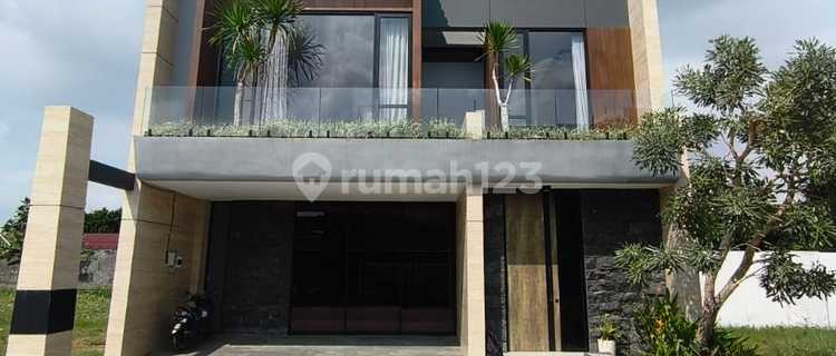 Rumah Bagus SHM di Mlati 1
