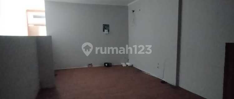 For Sale: 15A 5x17m² 2.5-Story Shop House in Metro Permata 1 Ruko 1
