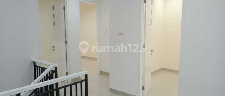 13Al Disewakan Rumah 8X18 Fresh/Baru Renov Permata Buana 1