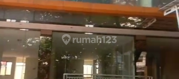 New Building For Rent For Showroom 1