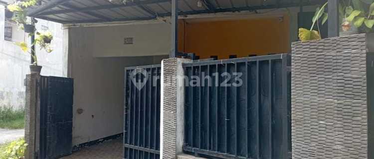 Rumah 2 Lantai di Ciracas Siap Huni, Dekat Jalur Angkot 1