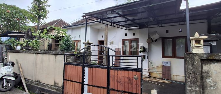 Rumah Nyaman di Kawasan Penarungan - Akses Mudah ke Denpasar 1