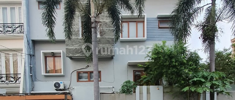 Rumah Furnished Bagus Lokasi di Kelapa Gading 1