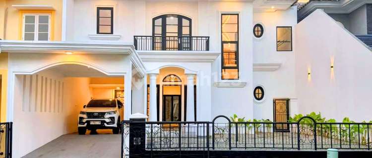 For Sale: House in Puspita Loka BSD Serpong 1