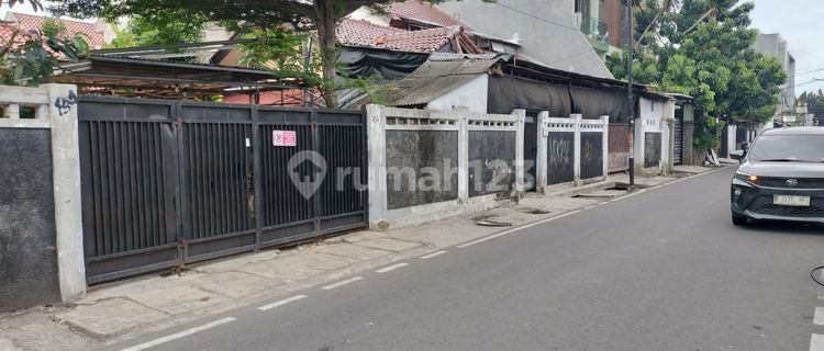 For Sale: House in a Strategic Area with Spacious Land 1