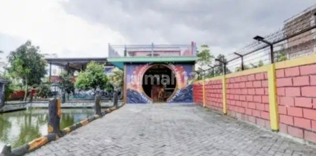 Guesthouse 6 Rooms, 9 Km, Furnished, Near ITN Campus, Access to Karanglo Toll Road 1