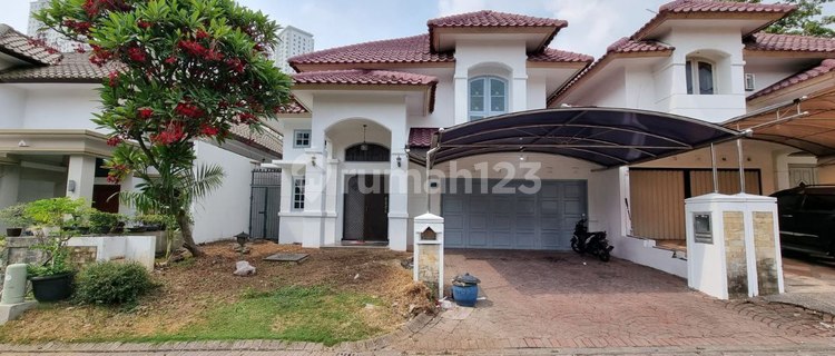 For Rent House Pakuwon Vila Regency 1