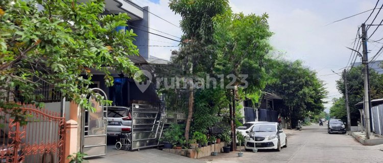 Rumah 3 Lantai di Sunter Indah Jakarta Utara 1