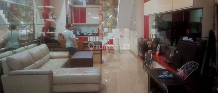 Ana Ruang Usaha Uk 4.5x20m Lokasi Strategis Jalan Raya Jelambar 1