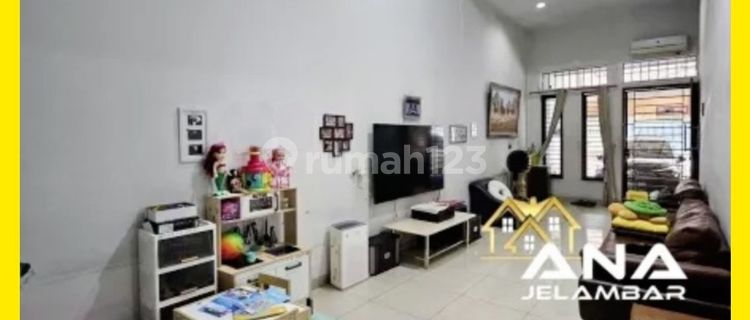 Ana House Comp. Dutamas Size 7x24m 2.5 fl True SHM Semi-furnished Jelambar - * Good Deal !!* 1