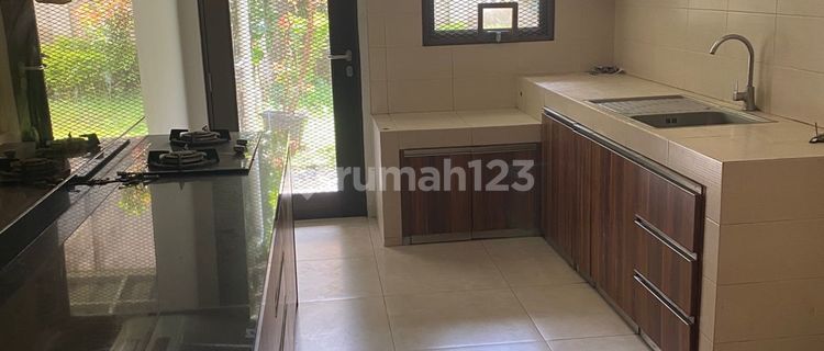 For Rent 2-Story House in Kota Baru Parahyangan 1