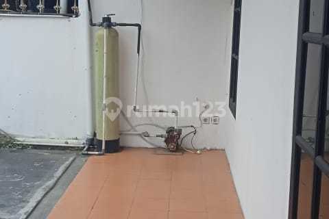 Disewakan Rumah Lama1 Lantai Siap Huni Dekat Borma Antapani Bandung 1