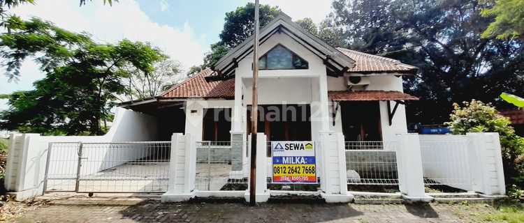 Perumahan Diponegoro Banyumanik Semarang 1