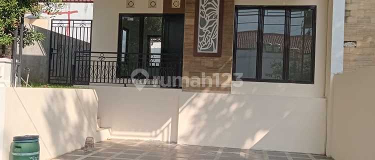 Rumah Teras Bali Siap Pakai di Boja 1