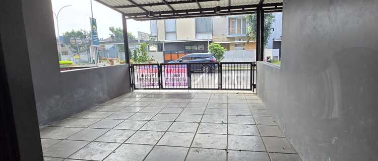 For Sale 2-Story Shop House in a Strategic Location 1