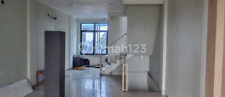 For Rent: Strategic Shop House in a Busy Location, Bukit Duri, Tebet, Jakarta 1