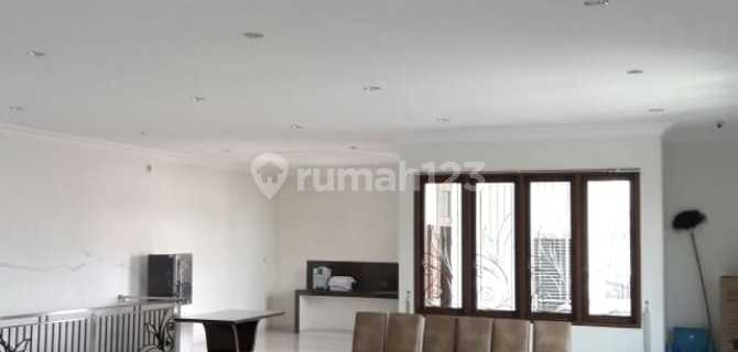 Dijual Ruko Ki Mangunsarkoro Brumbungan Semarang Tengah 1