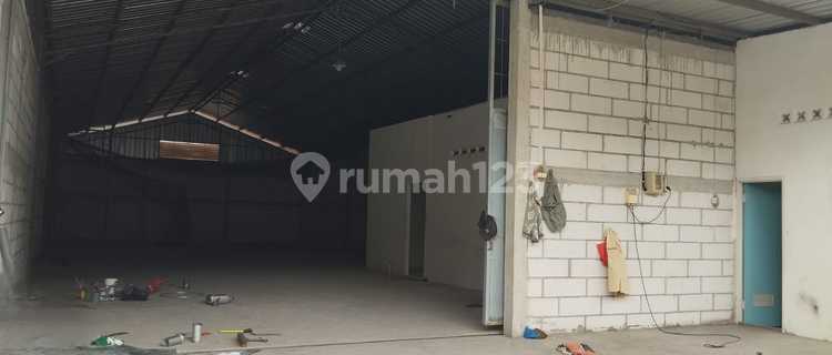 Warehouse for Sale, Ready to Use, Simongan Raya, Manyaran, Semarang 1