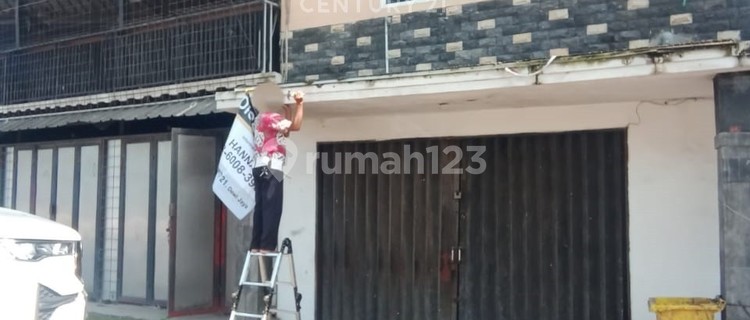 2-Story Shop House in South Ring Road, Suitable for Business 1