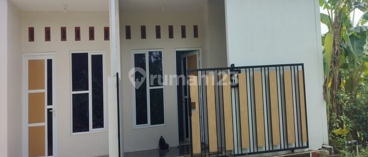 Rumah Tinggal Minimalis di Bangetayu Kulon, Kota Semarang (Nsb) 1