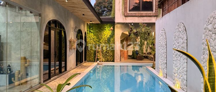 Di Jual Bergaya Tropical Ala Villa Full Furnished di Pondok Aren Bintaro 1