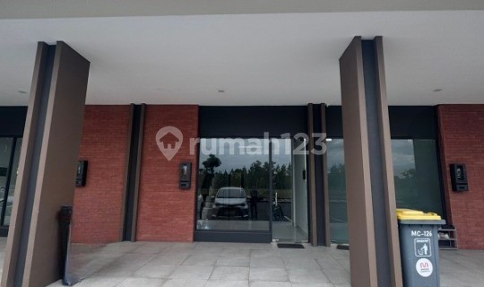 Strategic Shop House on Main Road Magna Commercial Summarecon 1