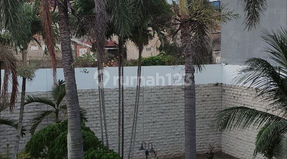 For Sale Fast Luxury House in Menteng, Can be Commercial 1