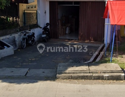 Strategic Shop House Suitable for Business in Brebes 1
