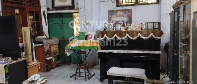 Commercial Shop-House for Sale, Land Price Calculation in Pemalang 1