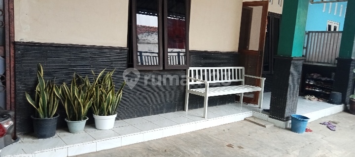 Comfortable, Strategic, and Flood-Free House in Tegal City 1
