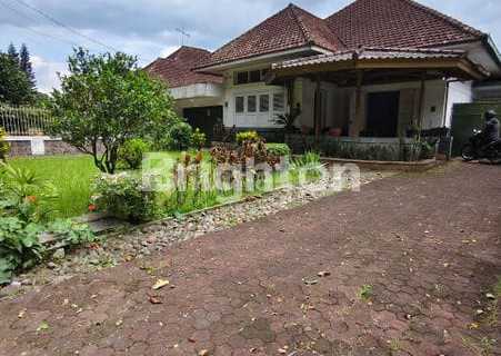 For Rent: City Center House in the Cafe and Restaurant Hub Area of Malang City 1
